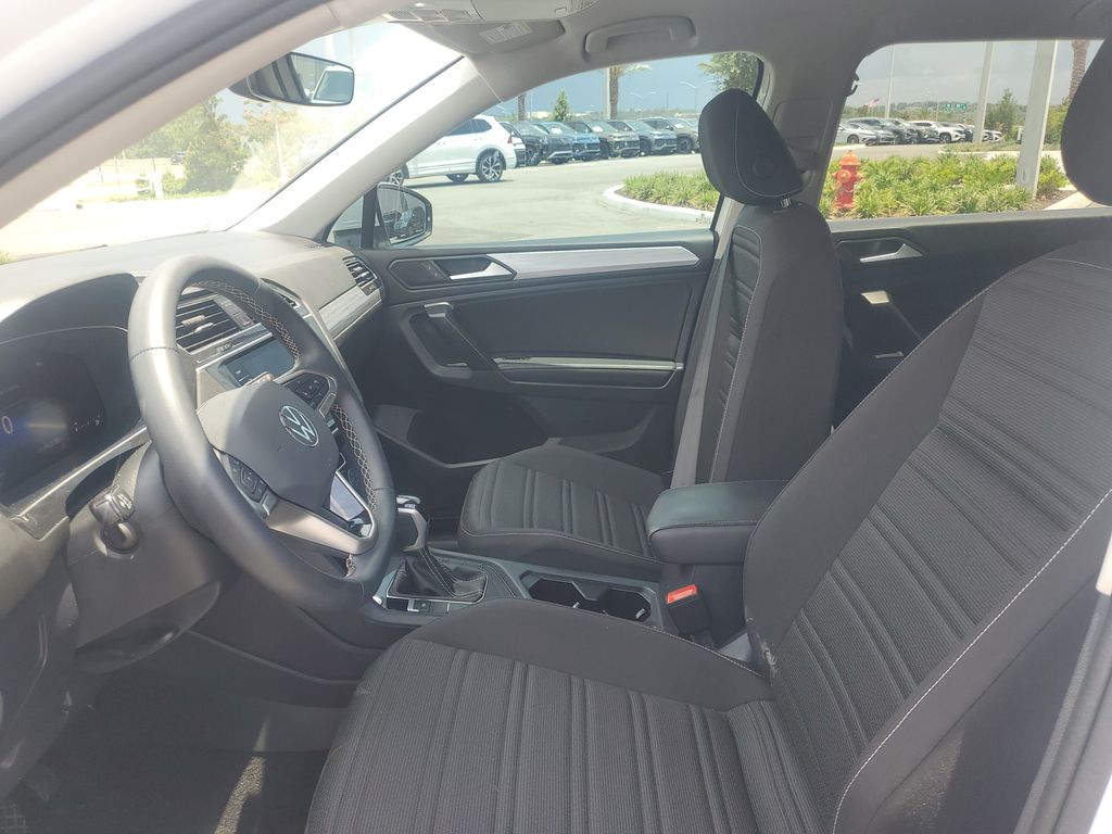 2024 Volkswagen Tiguan S - Photo 15