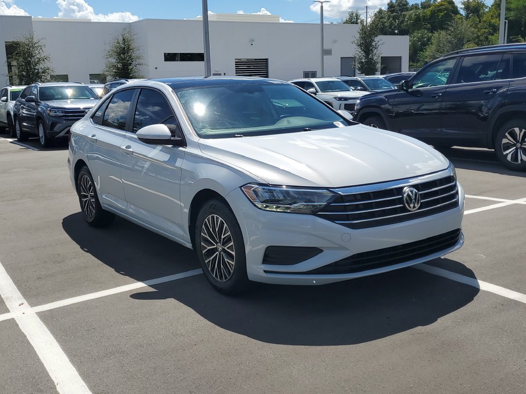 Used 2019 Volkswagen Jetta SE with VIN 3VWC57BU4KM124485 for sale in Clermont, FL