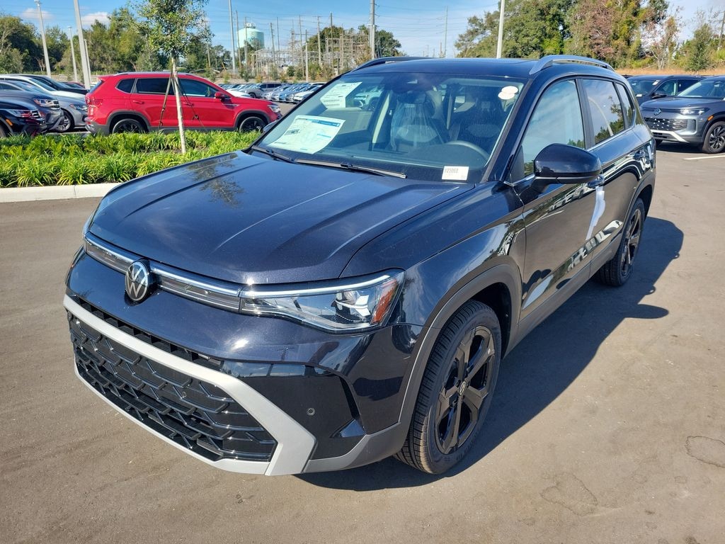 New 2025 Volkswagen Taos 1.5T SEL SUV