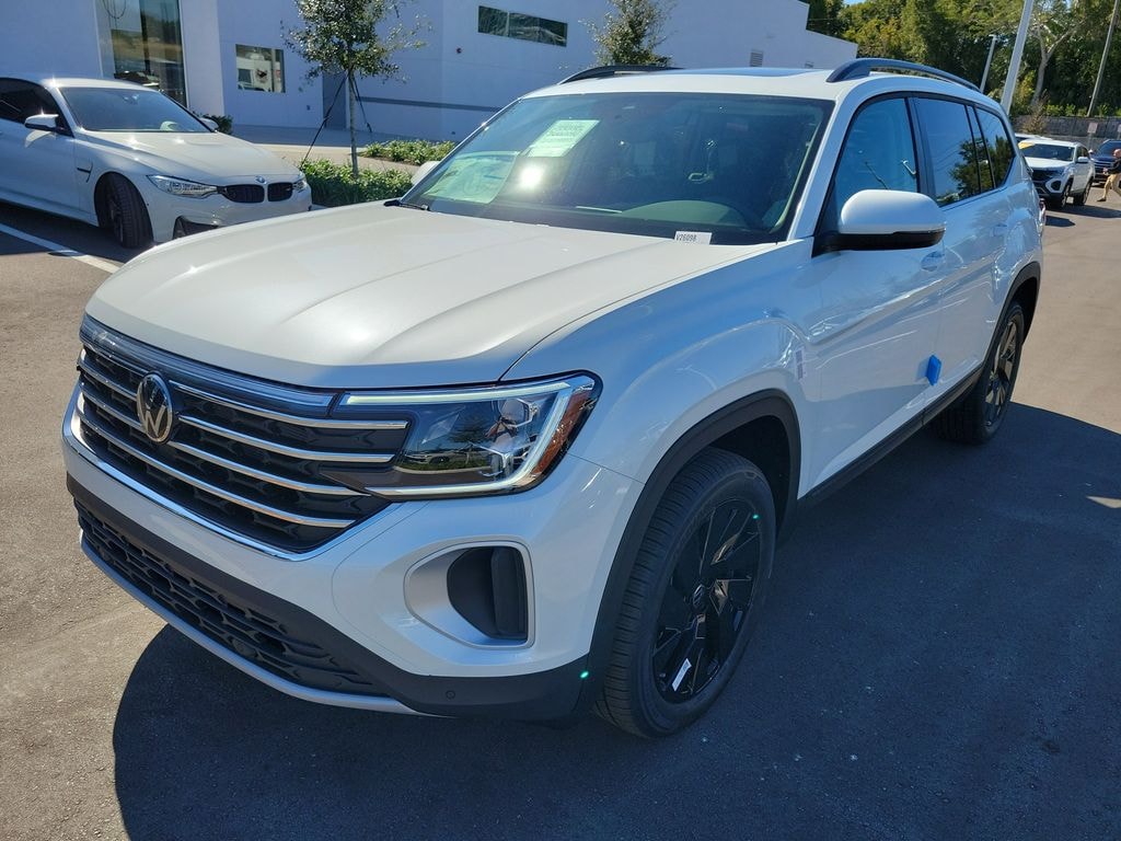 New 2026 Volkswagen Atlas 2.0T SE w/Technology SUV