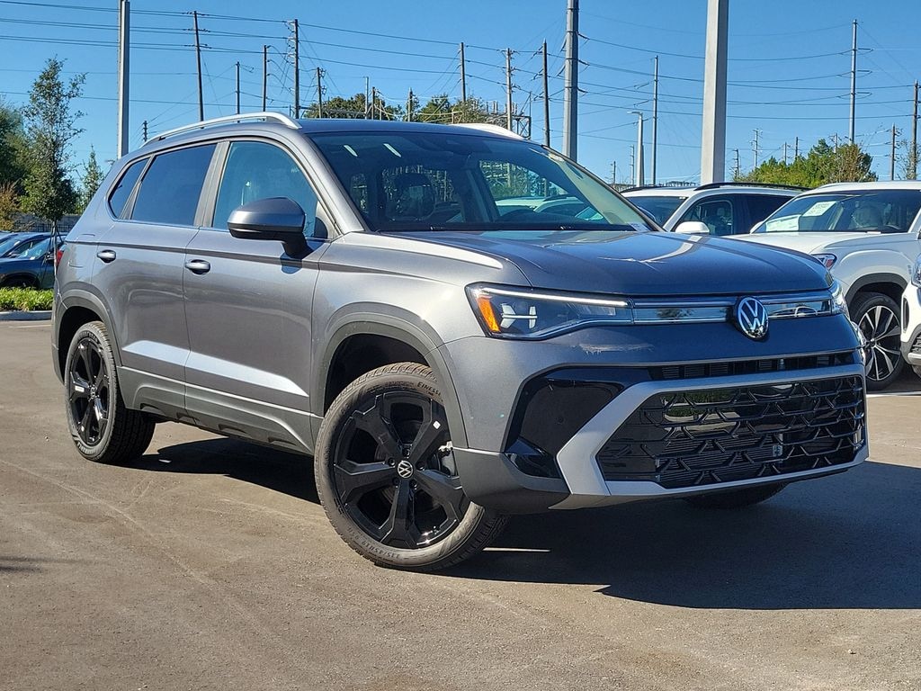 New 2025 Volkswagen Taos 1.5T SEL SUV