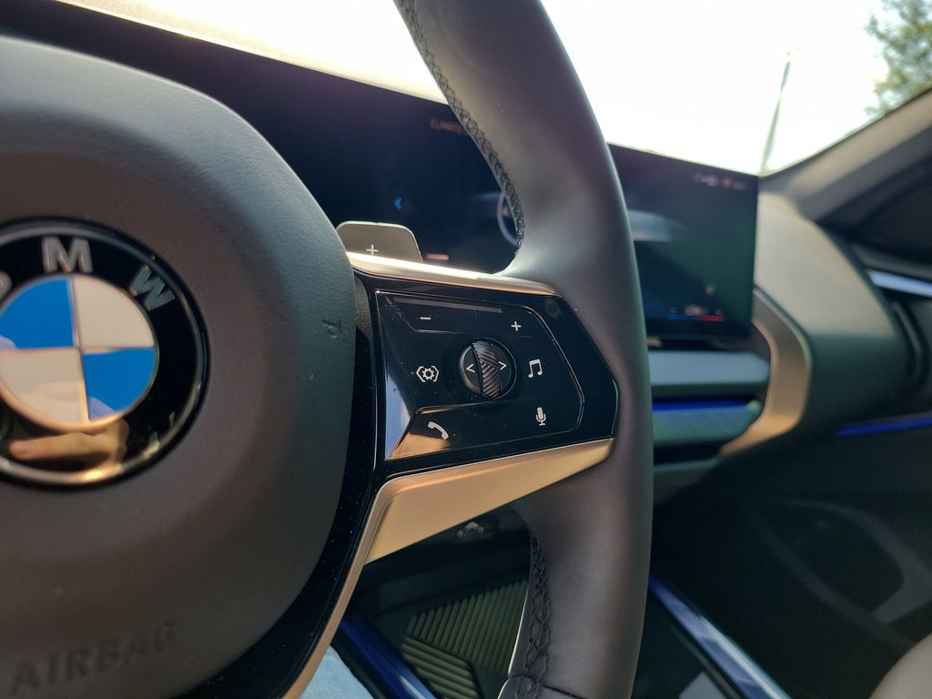 2025 BMW X3 30 - Photo 21