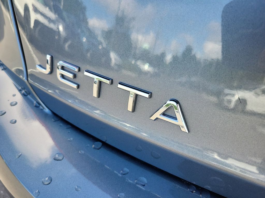 2024 Volkswagen Jetta SE - Photo 9