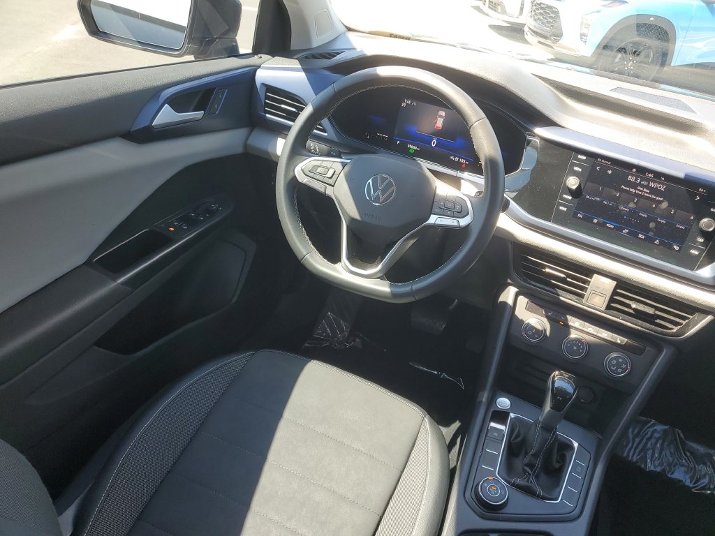 2022 Volkswagen Taos SE - Photo 11