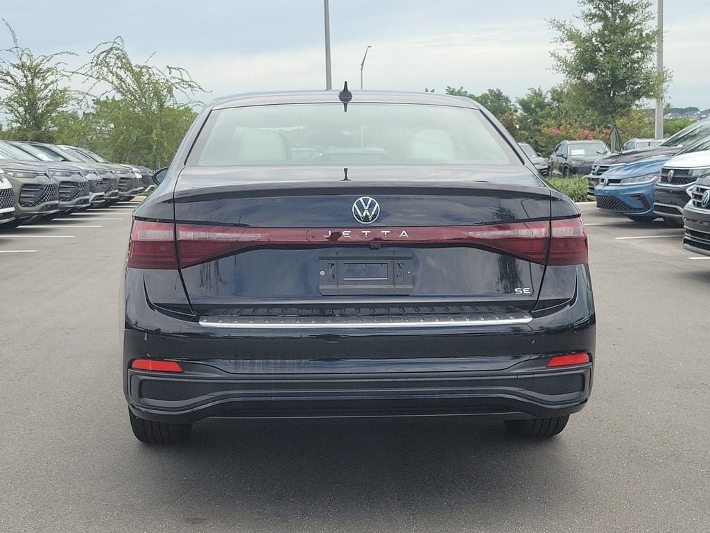 Certified 2025 Volkswagen Jetta 1.5T SE Sedan