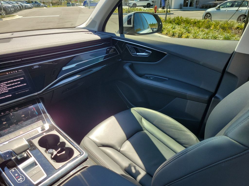2023 Audi Q7 Premium Plus - Photo 14
