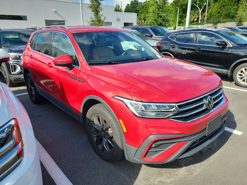 2024 Volkswagen Tiguan SE - Photo 1