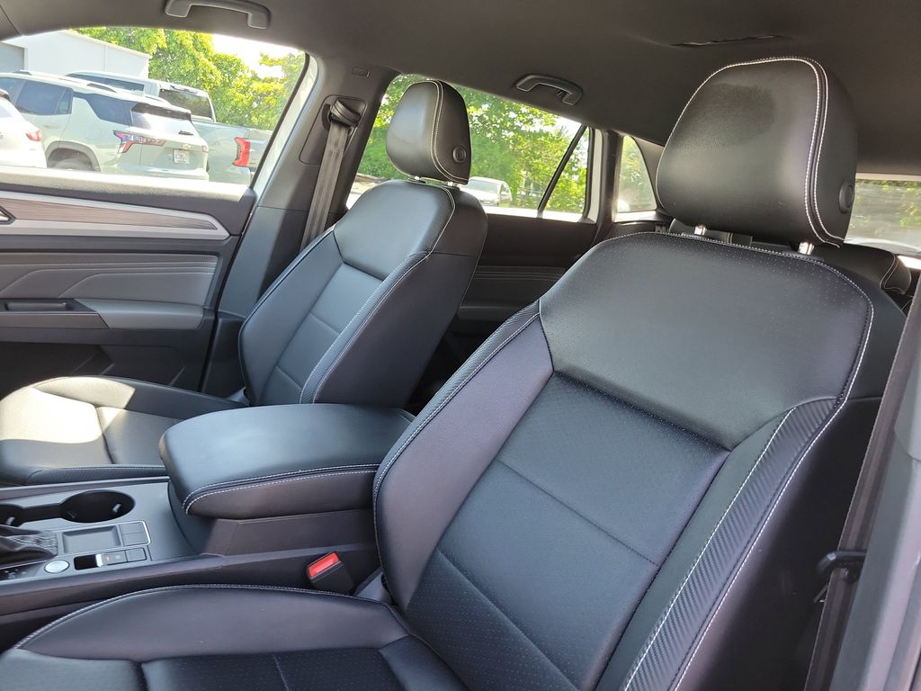 2023 Volkswagen Atlas Cross Sport SE - Photo 18