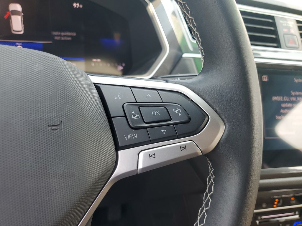 2024 Volkswagen Tiguan SE - Photo 19