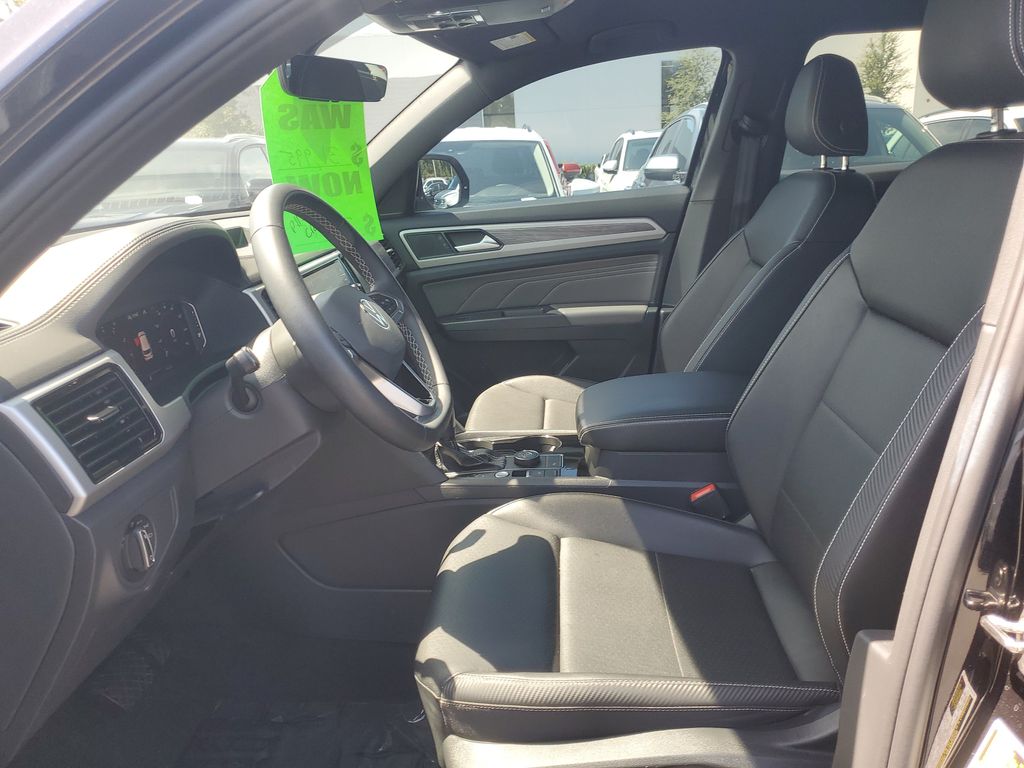 2023 Volkswagen Atlas Cross Sport SE w/Tech - Photo 16