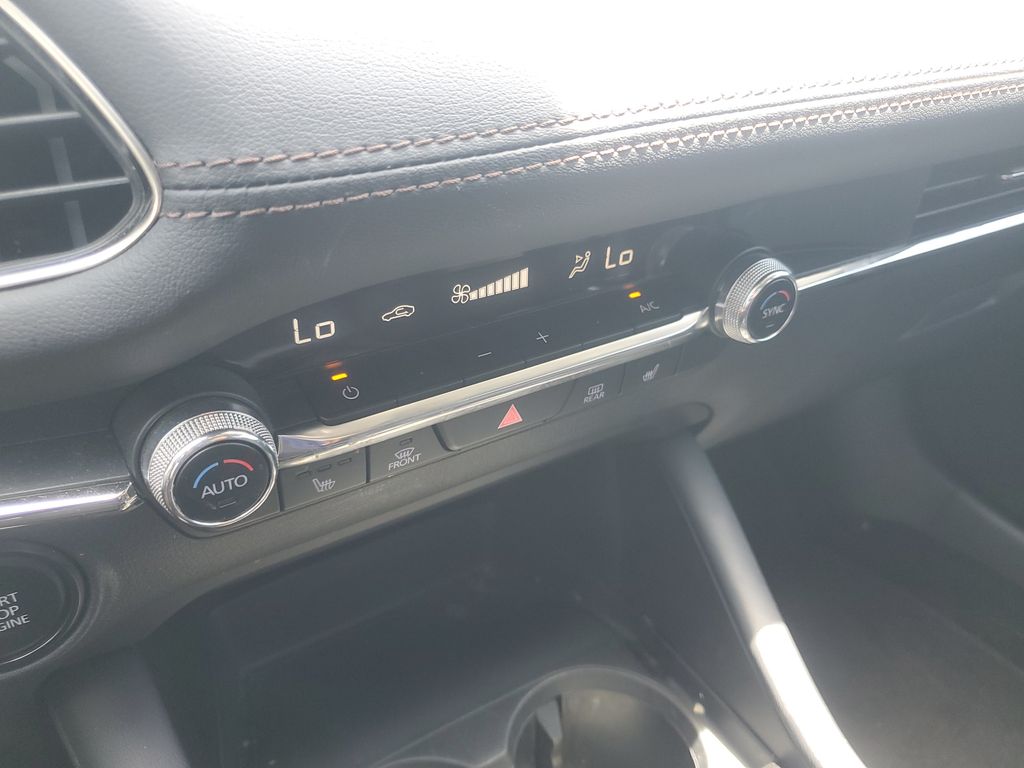 2023 Mazda Mazda3 Premium - Photo 24