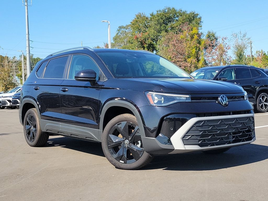 Certified 2025 Volkswagen Taos 1.5T SE SUV