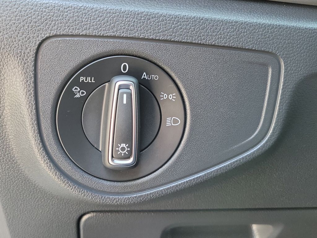 2023 Volkswagen Atlas Cross Sport SE - Photo 20