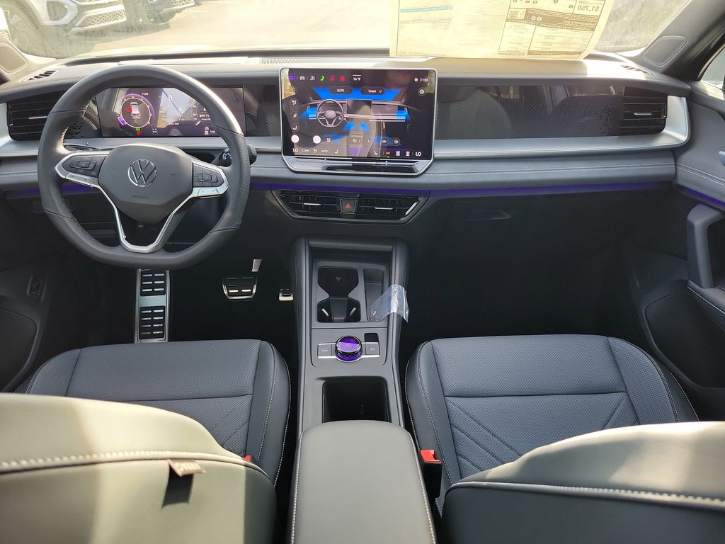 2026 Volkswagen Tiguan SE R-LINE BLACK - Photo 11