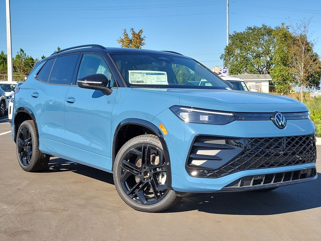 New 2025 Volkswagen Tiguan 2.0T SE R-Line Black SUV