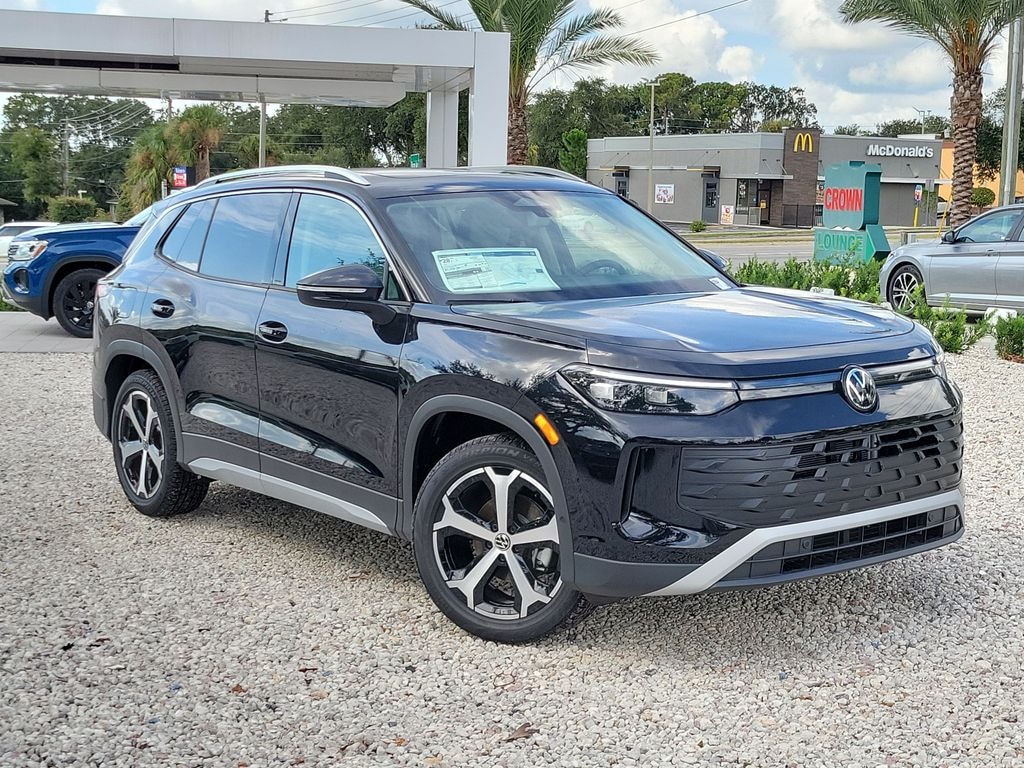 New 2026 Volkswagen Tiguan 2.0T SE SUV