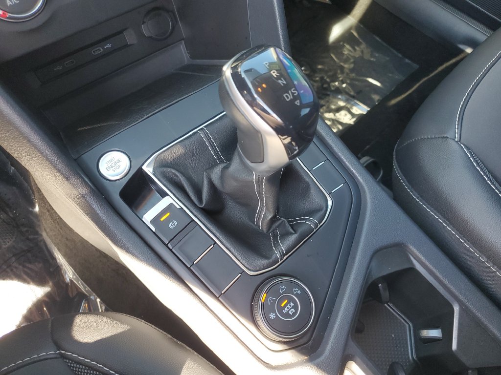 2022 Volkswagen Taos SE - Photo 25