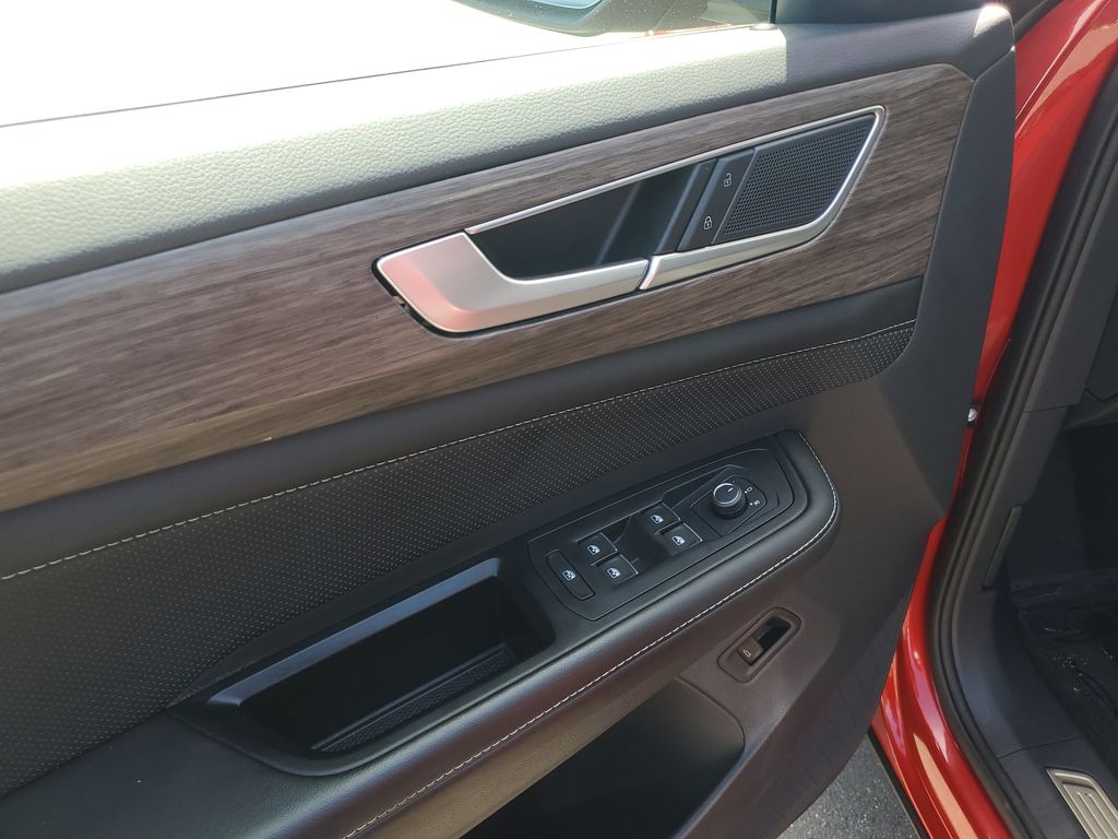 2024 Volkswagen Atlas SEL - Photo 14