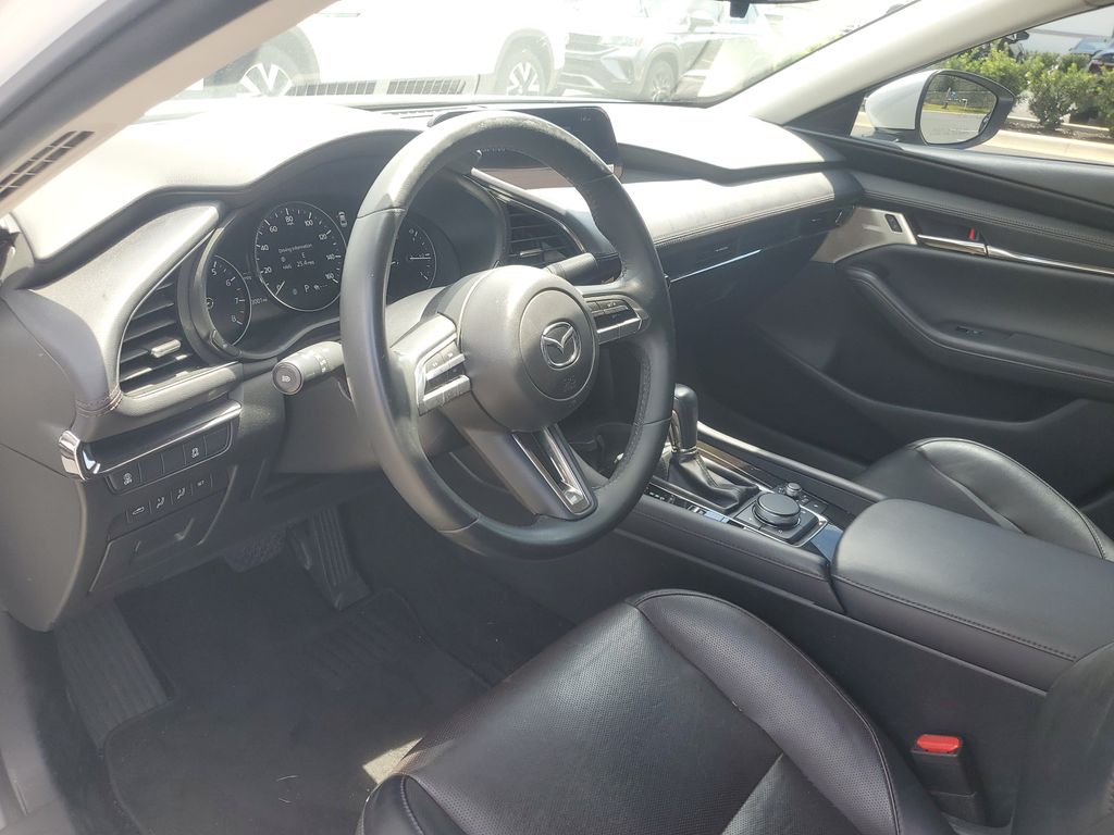 2023 Mazda Mazda3 Premium - Photo 15