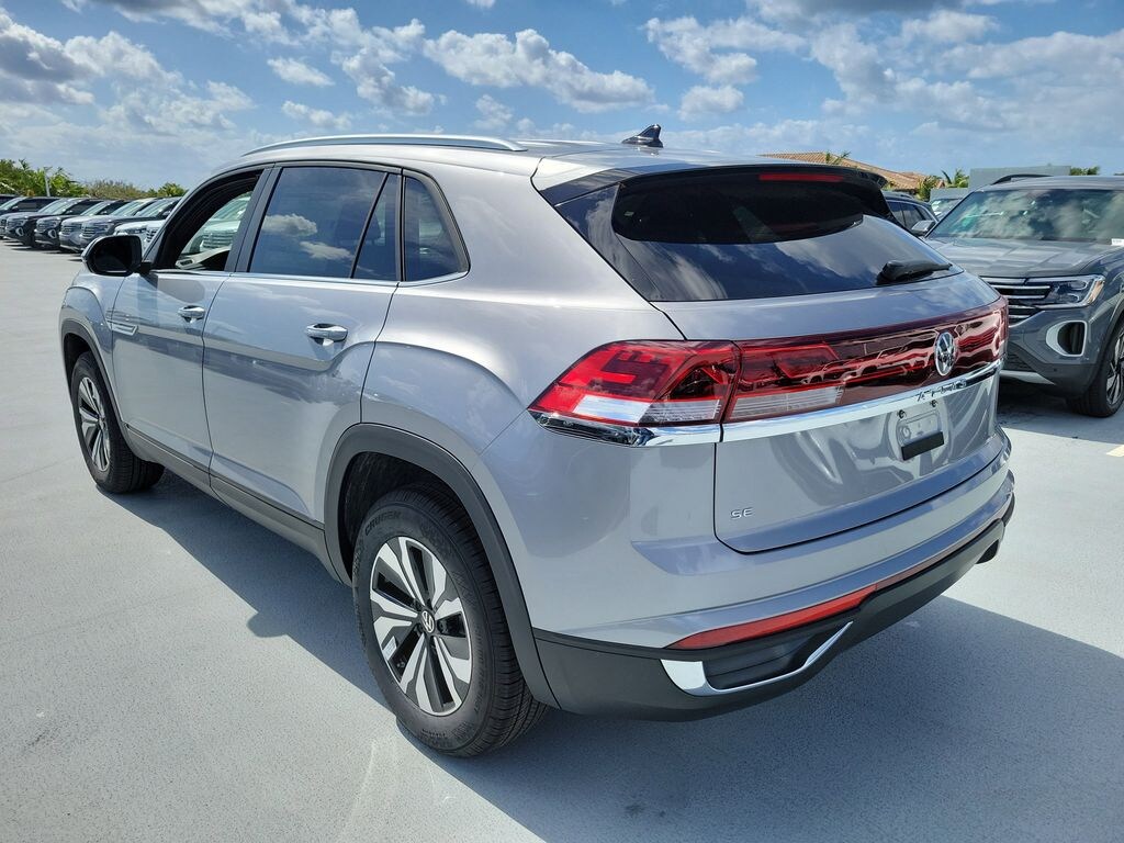 New 2026 Volkswagen Atlas Cross Sport 2.0T SE SUV