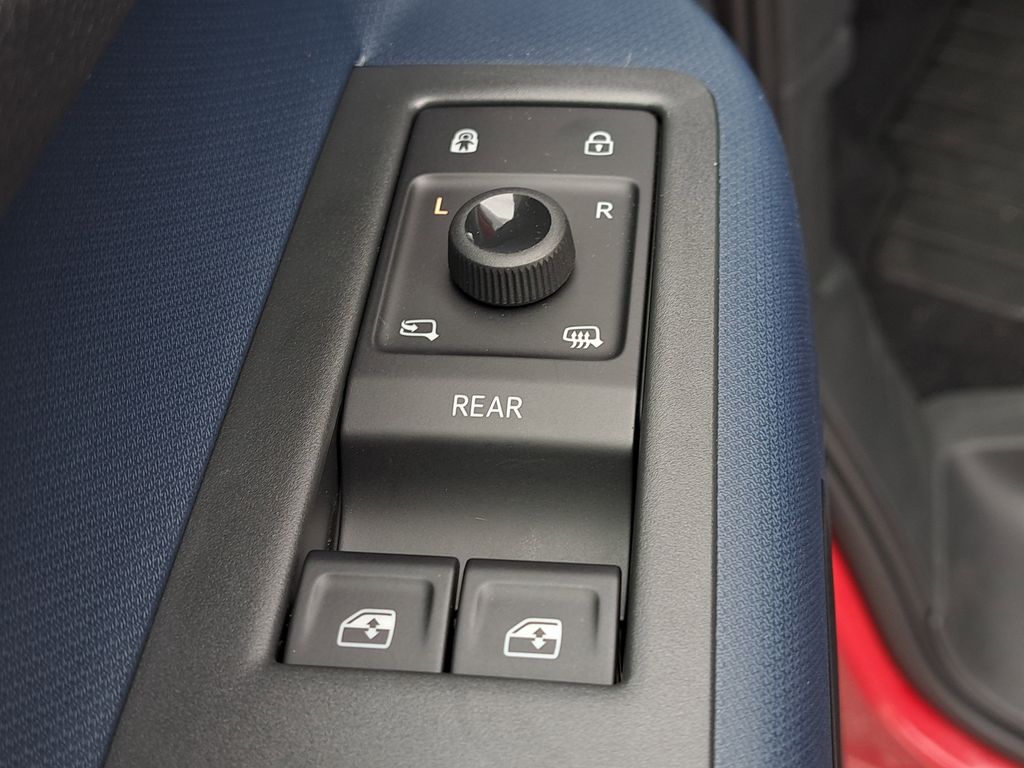 2025 Volkswagen ID. Buzz PRO S - Photo 17