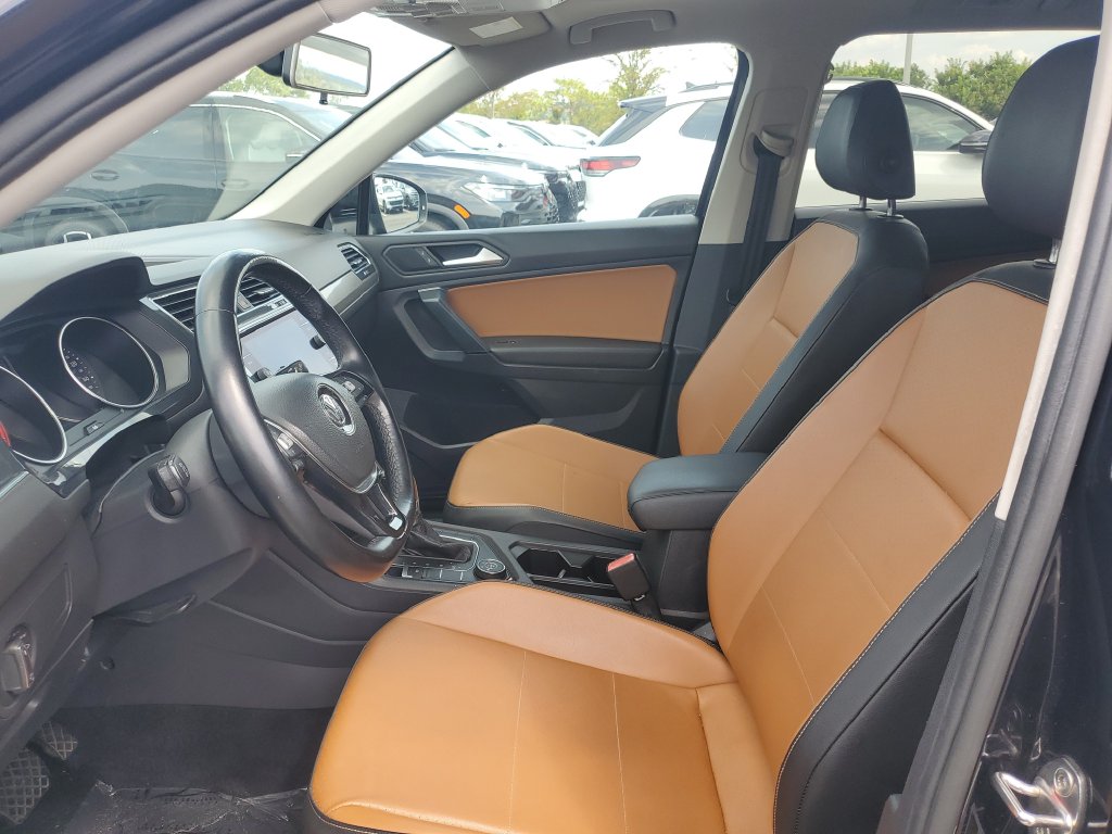 2019 Volkswagen Tiguan SE - Photo 16
