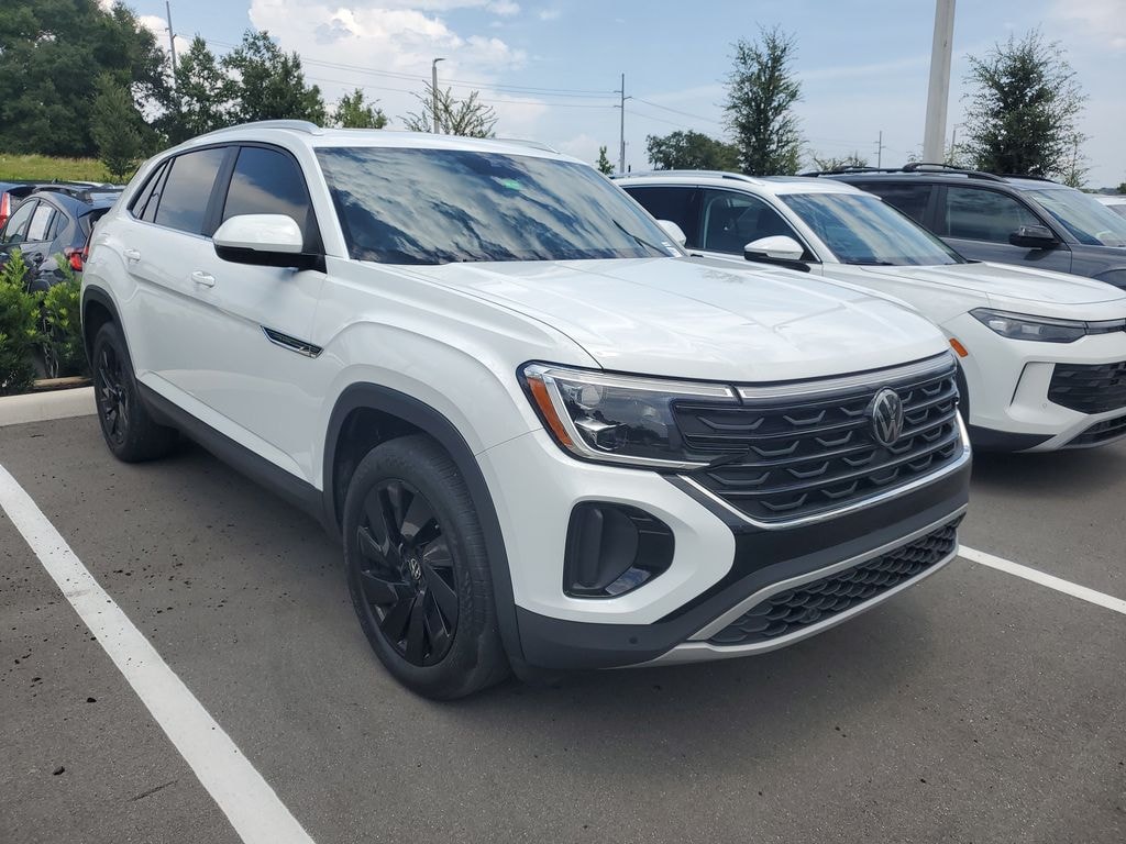 Certified 2024 Volkswagen Atlas Cross Sport 2.0T SE w/Technology SUV
