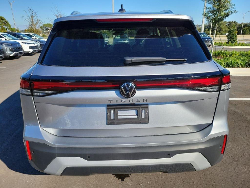 New 2025 Volkswagen Tiguan 2.0T S SUV