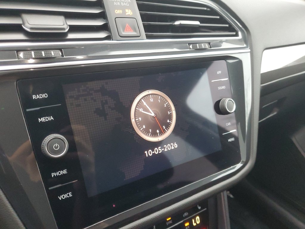 2022 Volkswagen Tiguan SE - Photo 21