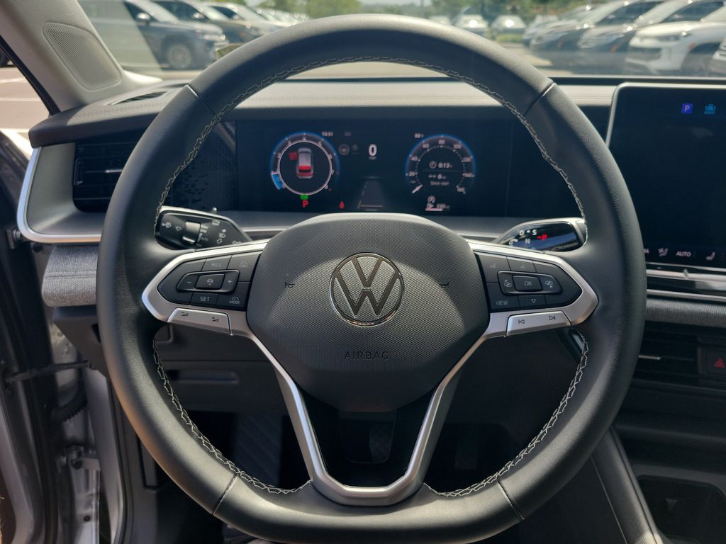 2025 Volkswagen Tiguan S - Photo 18