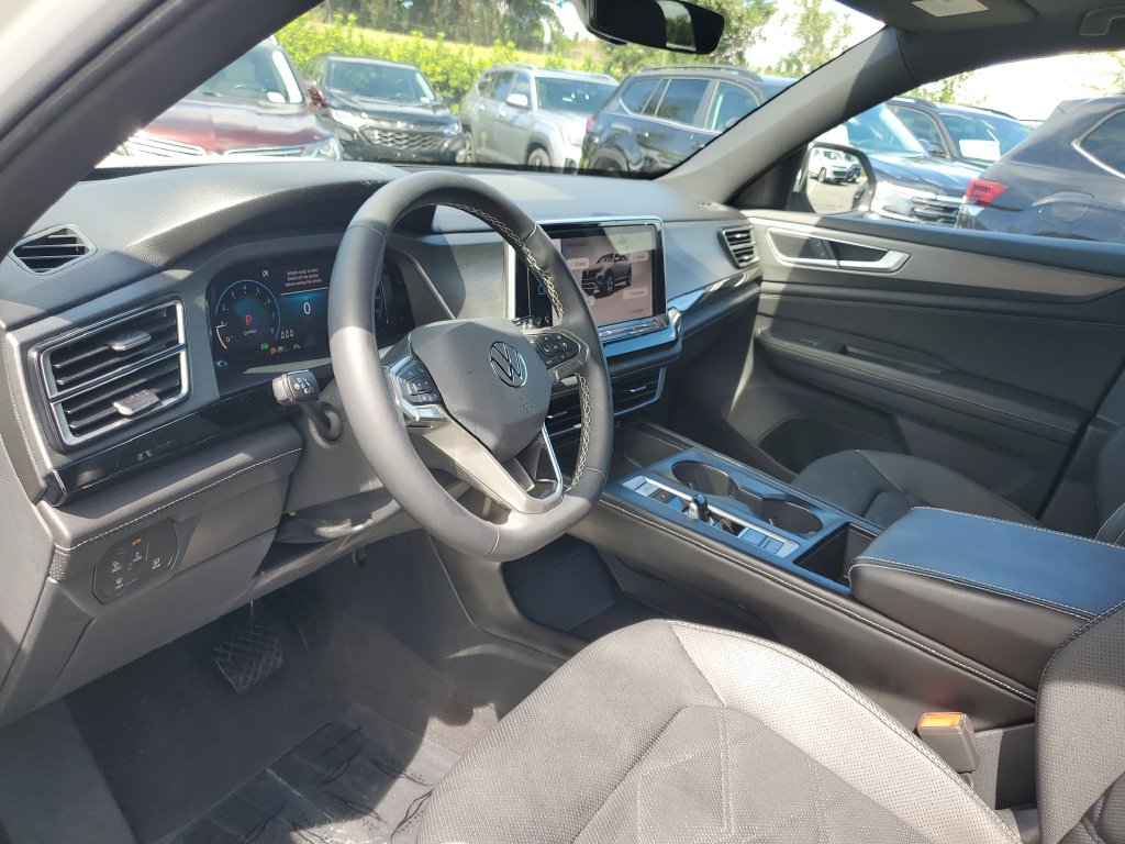 2024 Volkswagen Atlas Cross Sport SE - Photo 14