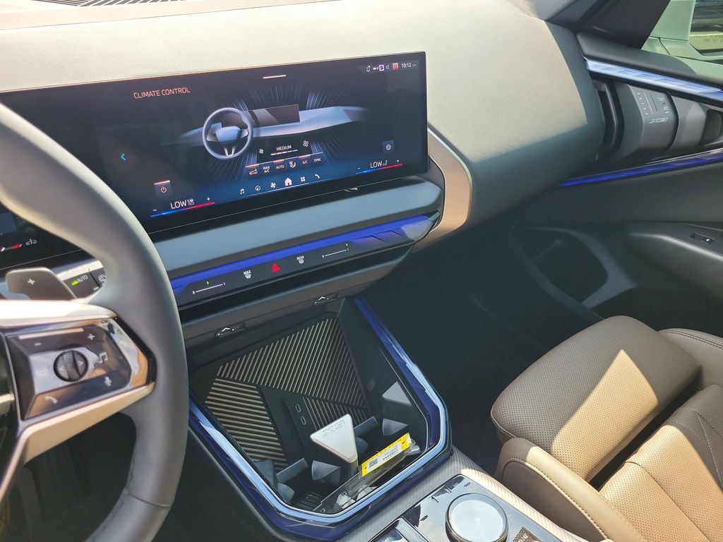 2025 BMW X3 30 - Photo 25