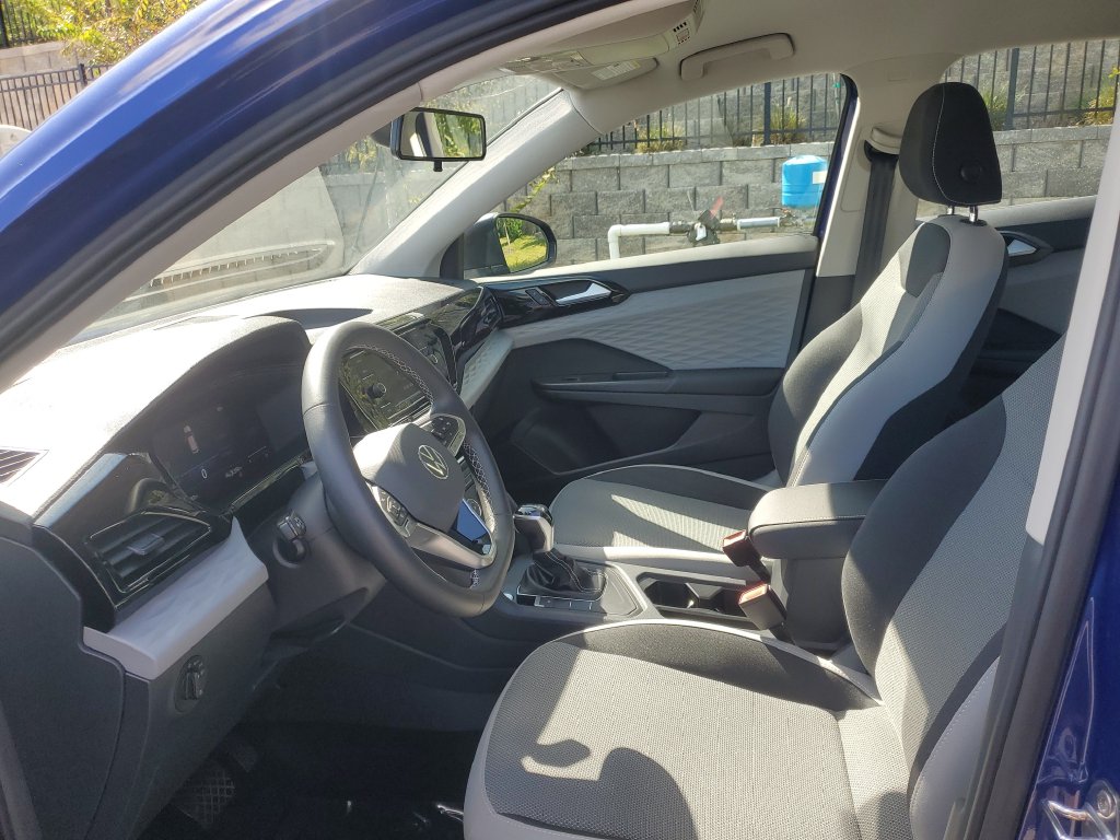 2022 Volkswagen Taos S - Photo 15