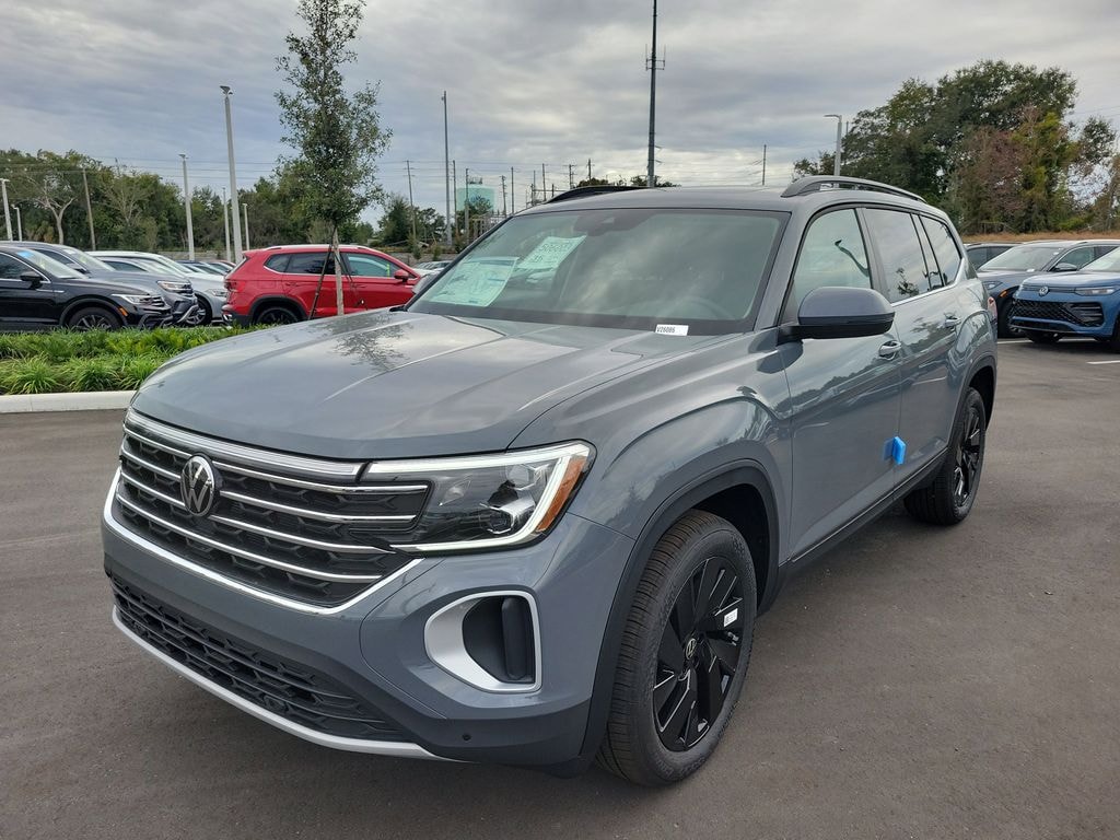 New 2026 Volkswagen Atlas 2.0T SE w/Technology SUV