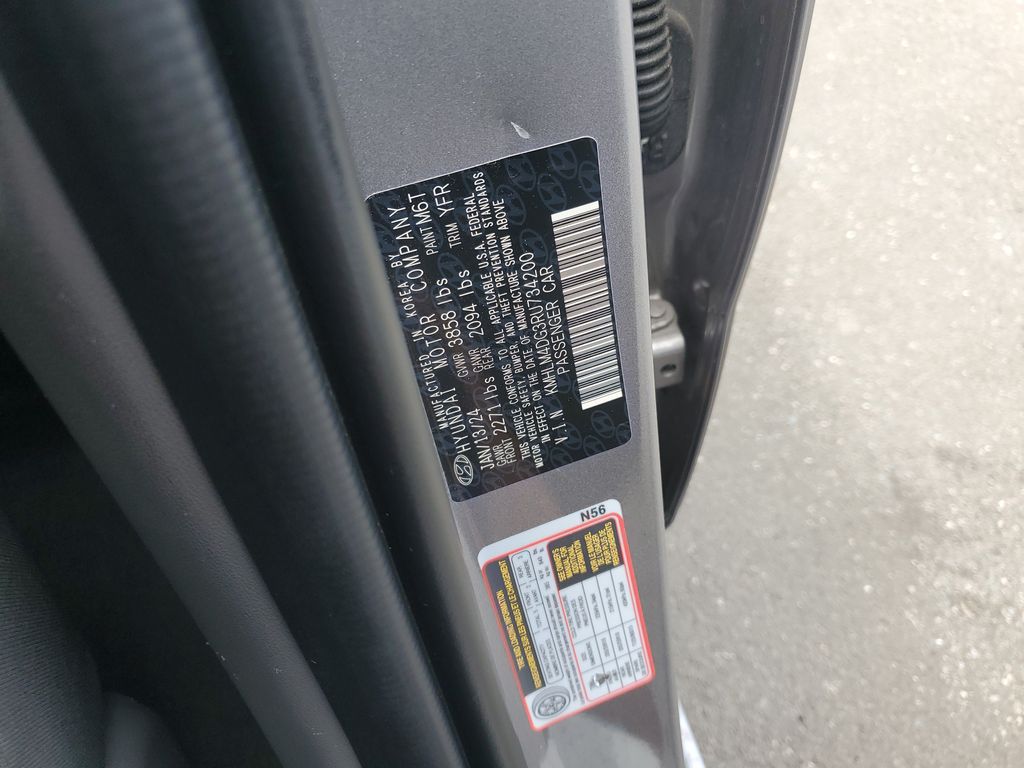 2024 Hyundai Elantra SEL - Photo 23