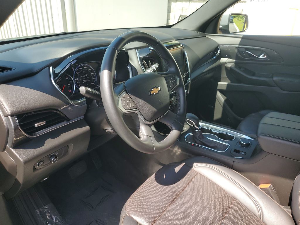 2023 Chevrolet Traverse High Country - Photo 15