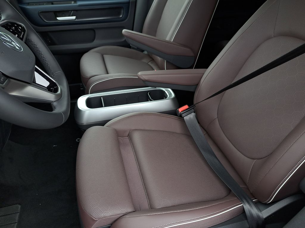 2025 Volkswagen ID. Buzz PRO S - Photo 20
