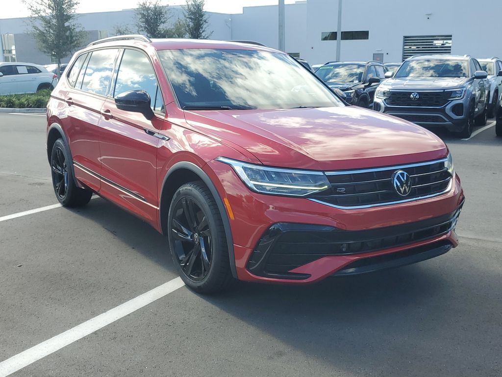 3VVCB7AX8RM099593