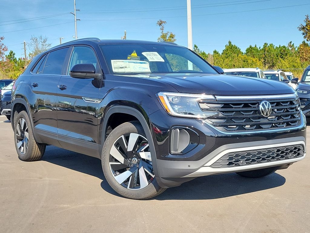 New 2026 Volkswagen Atlas Cross Sport 2.0T SE w/Technology SUV