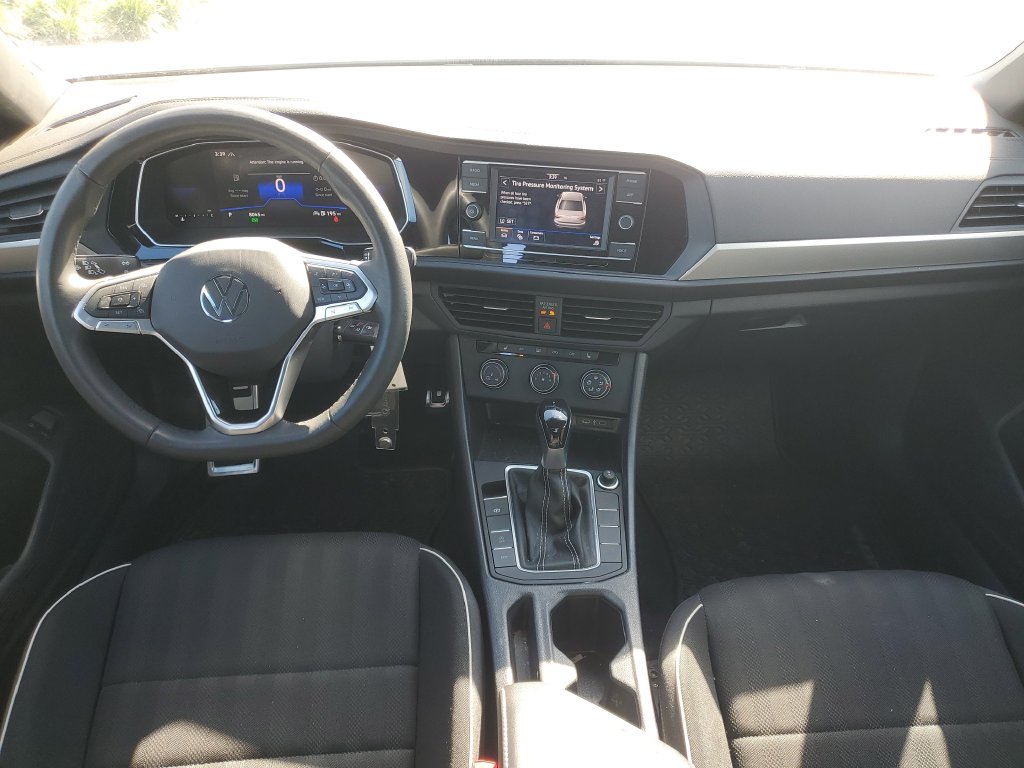 2024 Volkswagen Jetta Sport - Photo 9