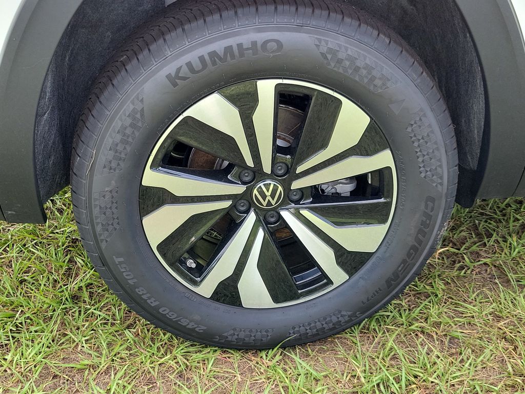 2026 Volkswagen Atlas Cross Sport SE - Photo 6