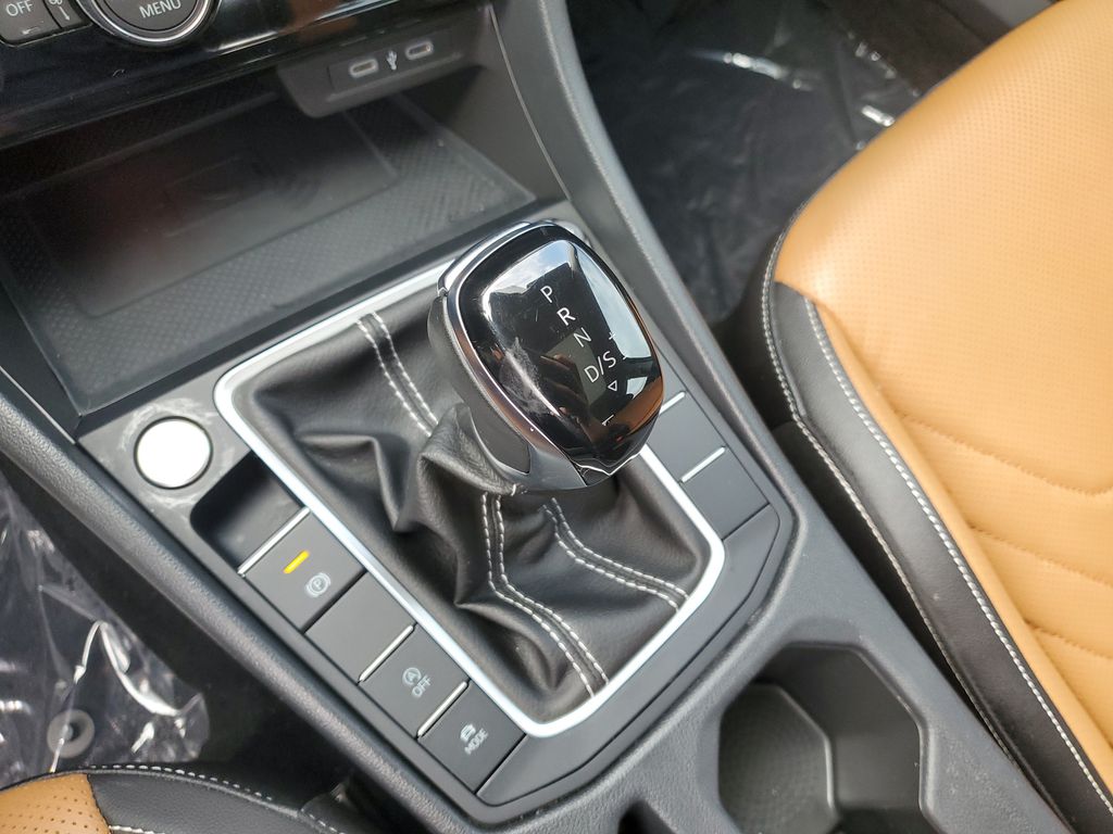 2024 Volkswagen Jetta SEL - Photo 25