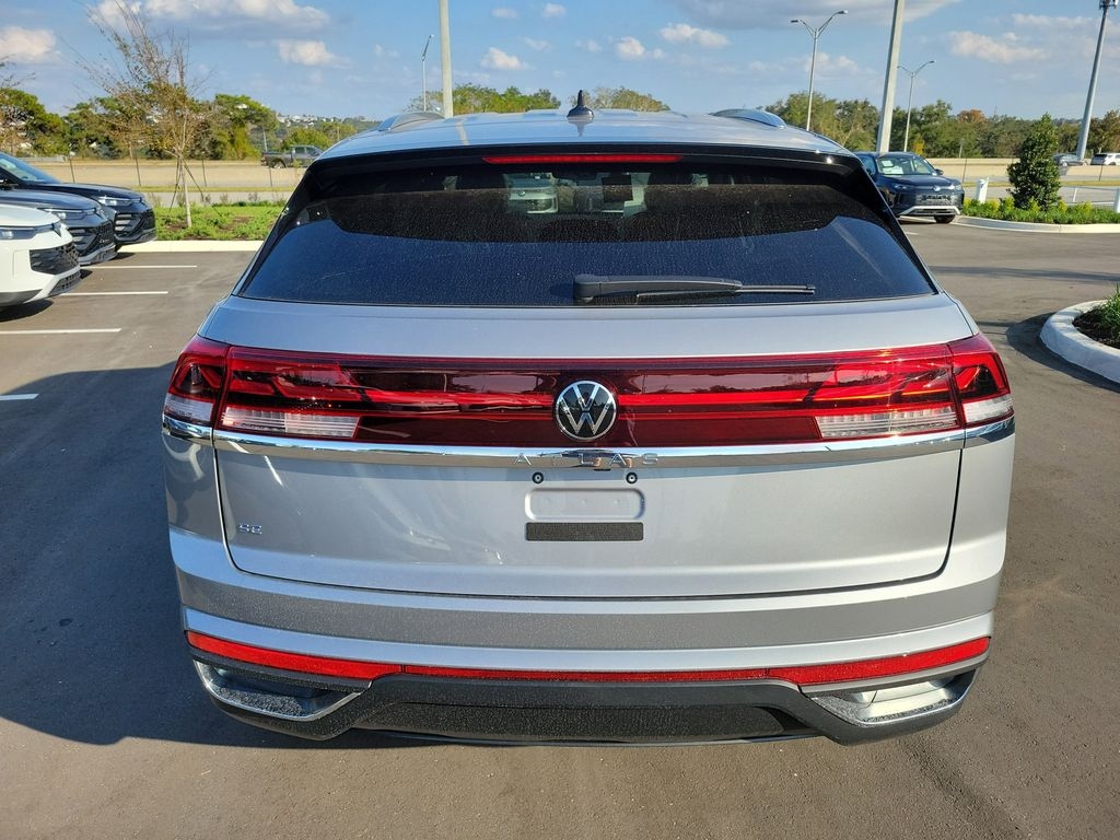 New 2026 Volkswagen Atlas Cross Sport 2.0T SE SUV