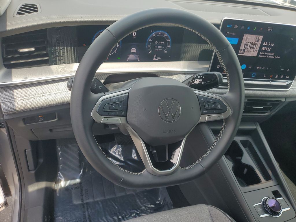 2025 Volkswagen Tiguan S - Photo 16