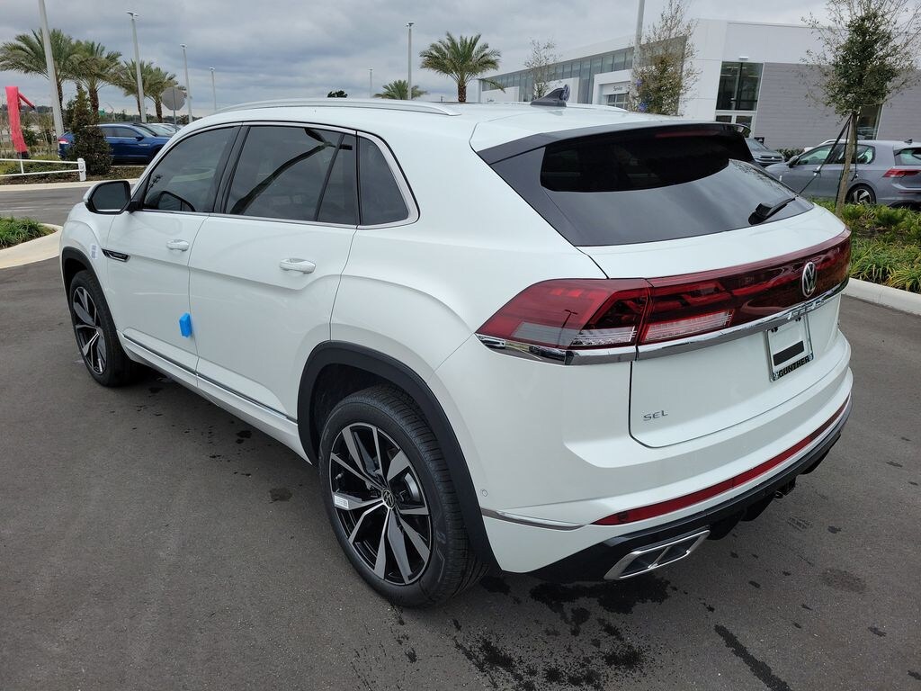 New 2026 Volkswagen Atlas Cross Sport 2.0T SEL Premium R-Line SUV