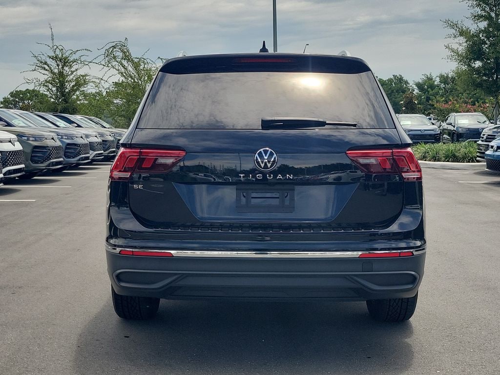 Certified 2024 Volkswagen Tiguan 2.0T SE SUV