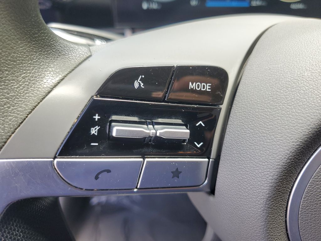 2024 Hyundai Elantra SEL - Photo 16