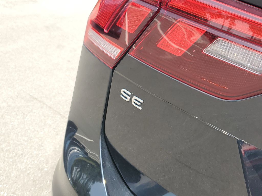 2024 Volkswagen Tiguan SE - Photo 7