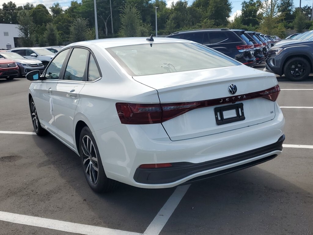 New 2027 Volkswagen Jetta 1.5T SE Sedan