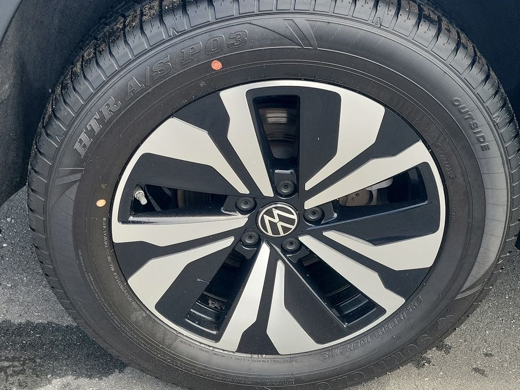 2024 Volkswagen Atlas Cross Sport SE - Photo 6